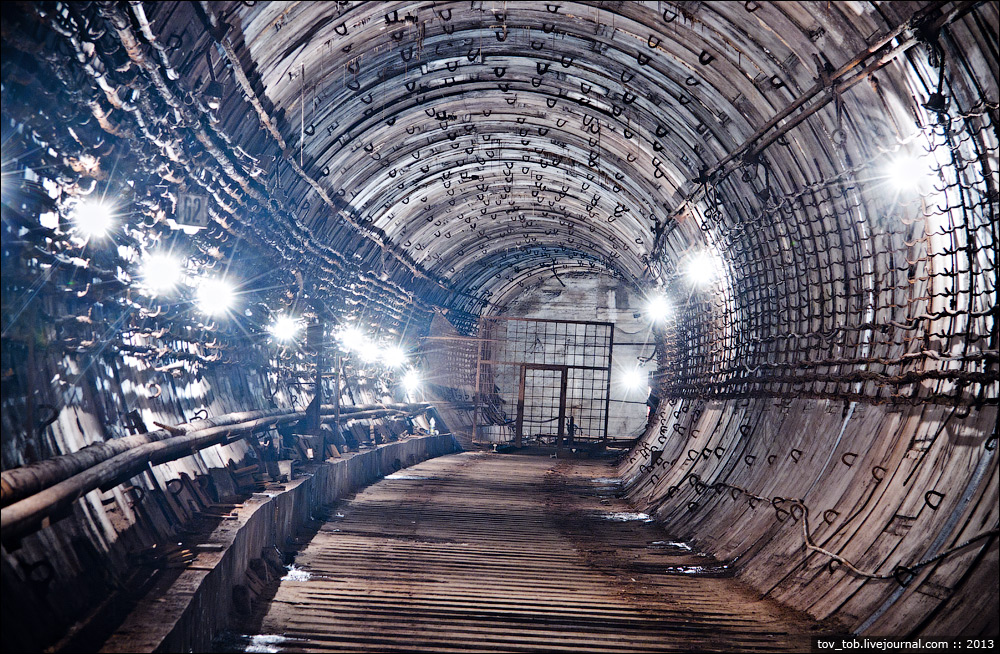 Секреты киевского метро - заброшенные тоннели