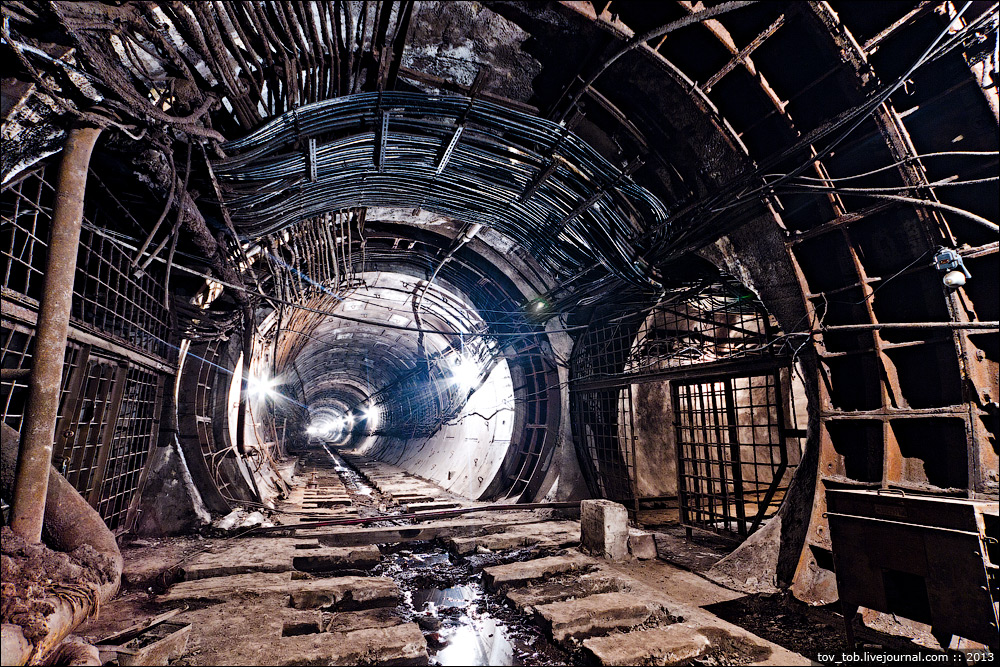 Секреты киевского метро - заброшенные тоннели