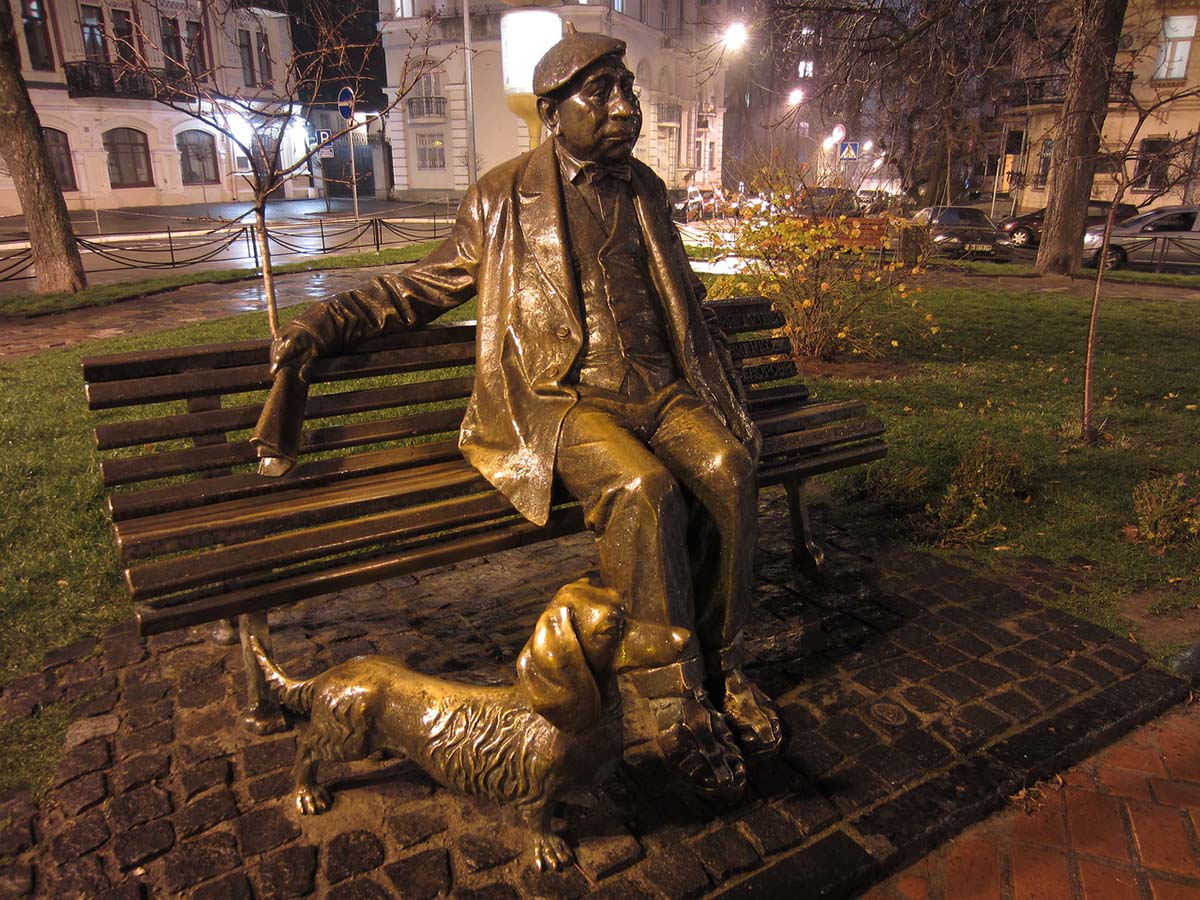 Памятник Николаю Яковченко