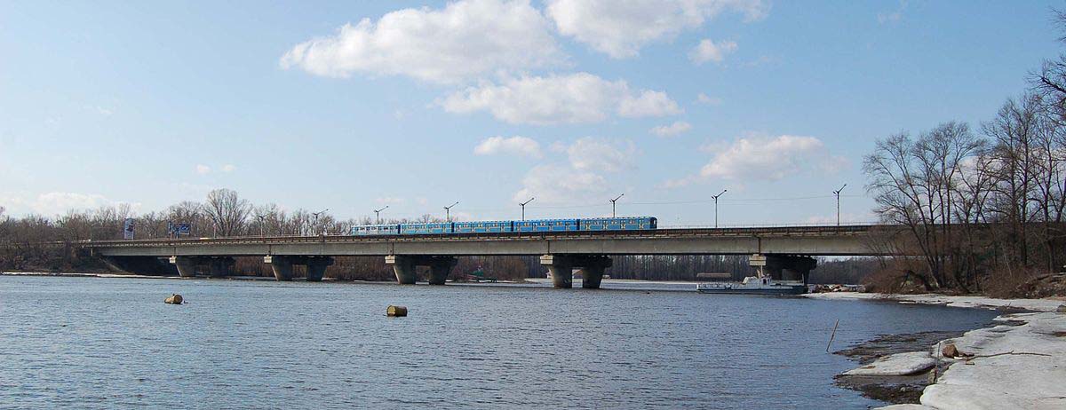 Мост метро и Русановский метромост