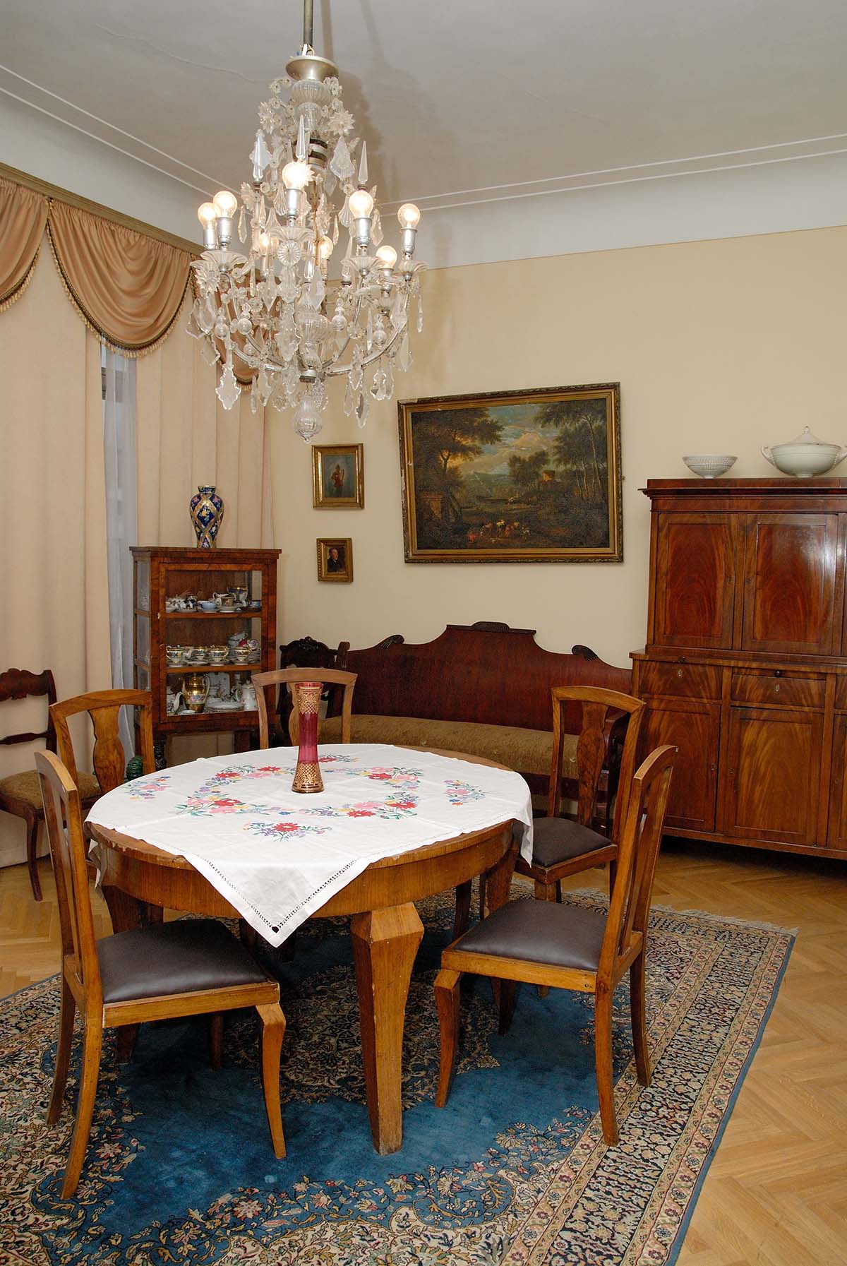 Литературно-мемориальный музей-квартира Николая Бажана