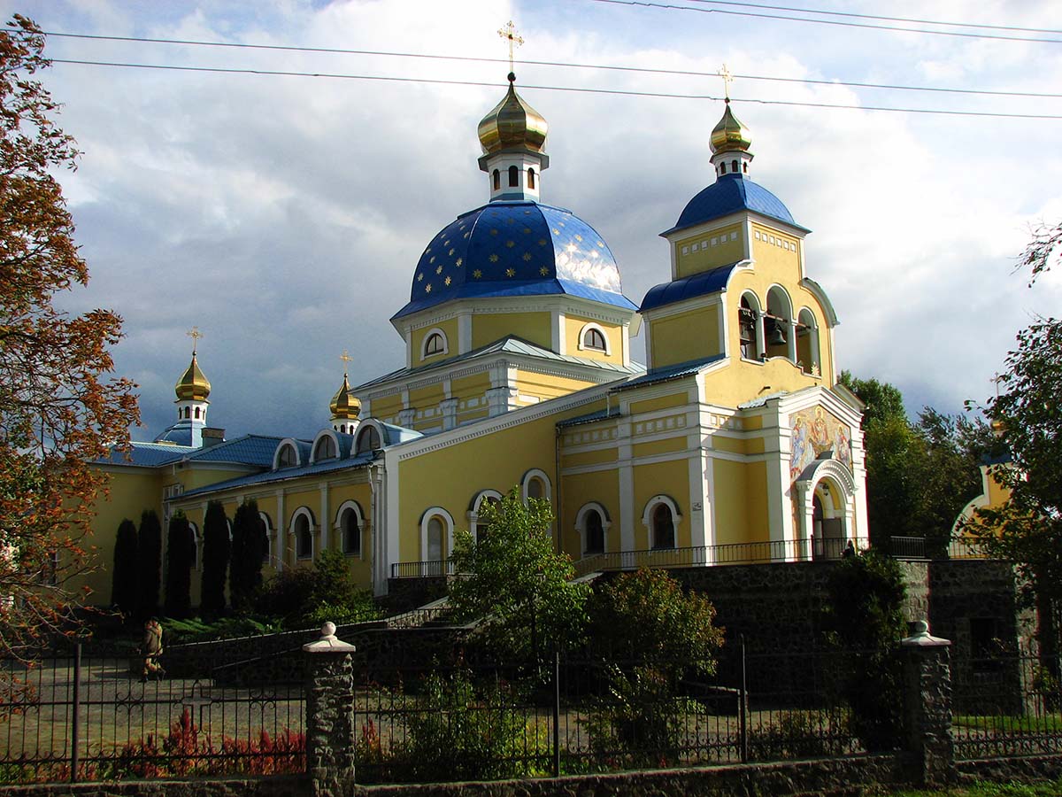 Храм Животворящего Источника (Казанской иконы Божьей Матери)